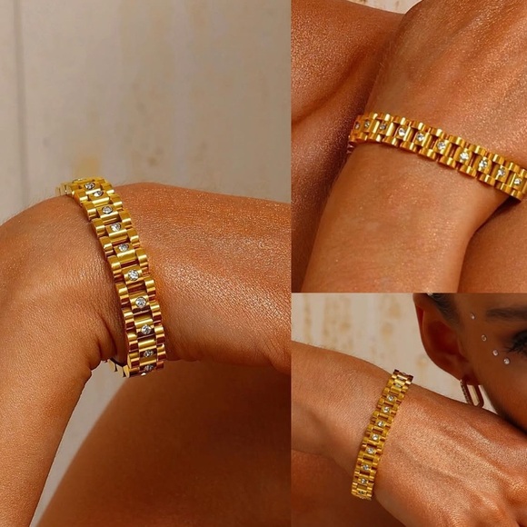 Jewelry - Elegant Gold Bracelet for Women